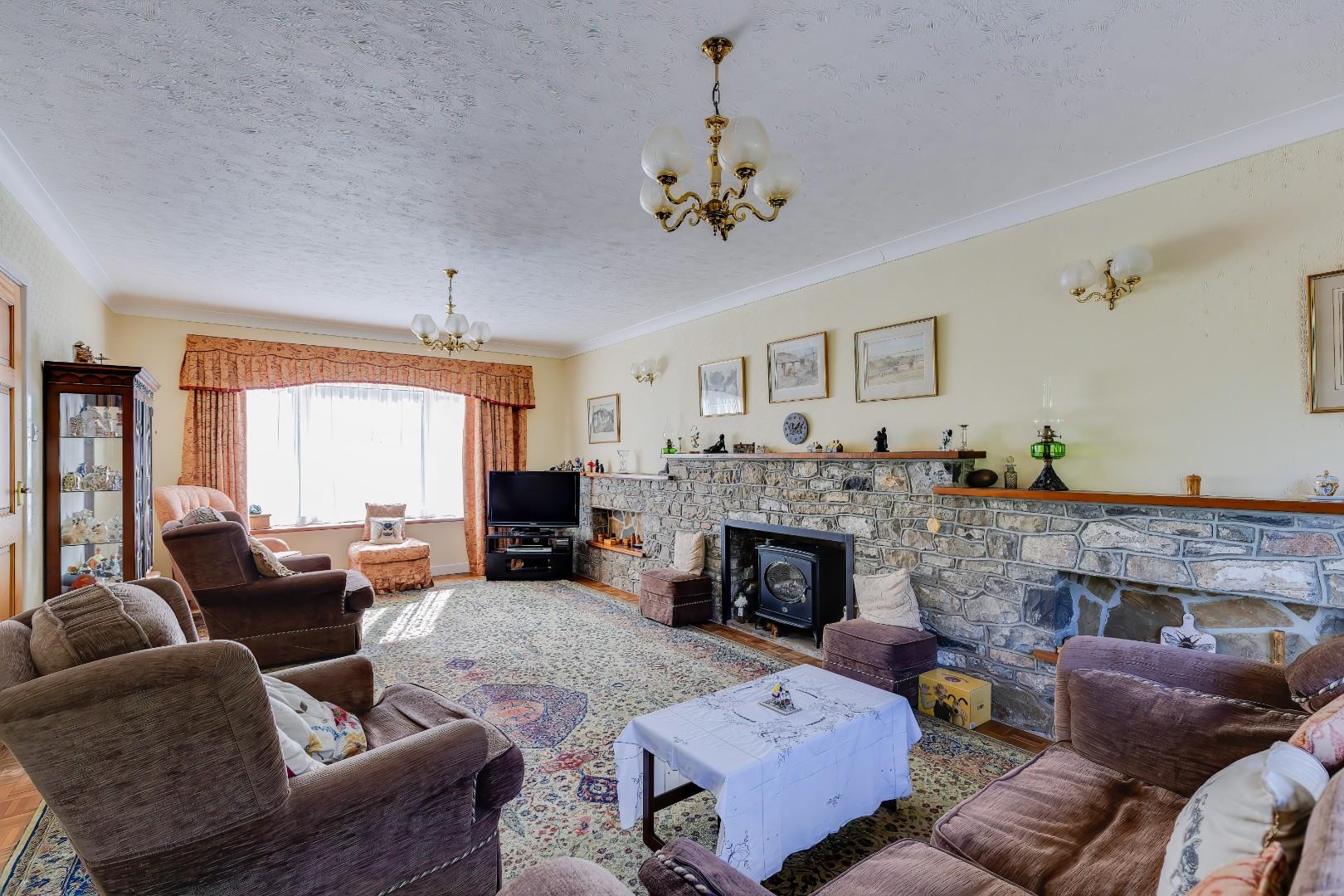 Hen Ffald, Trerhyngyll, Cowbridge, Vale of Glamorgan, CF71 7TN